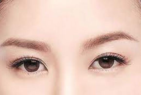 透過面相協助準備參加相親的女生提高相親成功率